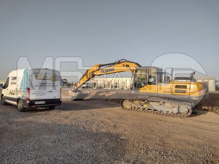 Техническое обслуживание экскаватора XCMG XE260D - 1